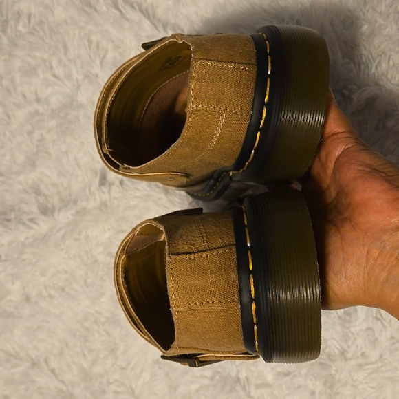NWOT DR. MARTENS ISHAM DARK TAN SIZE 11 - Picture 7 of 14